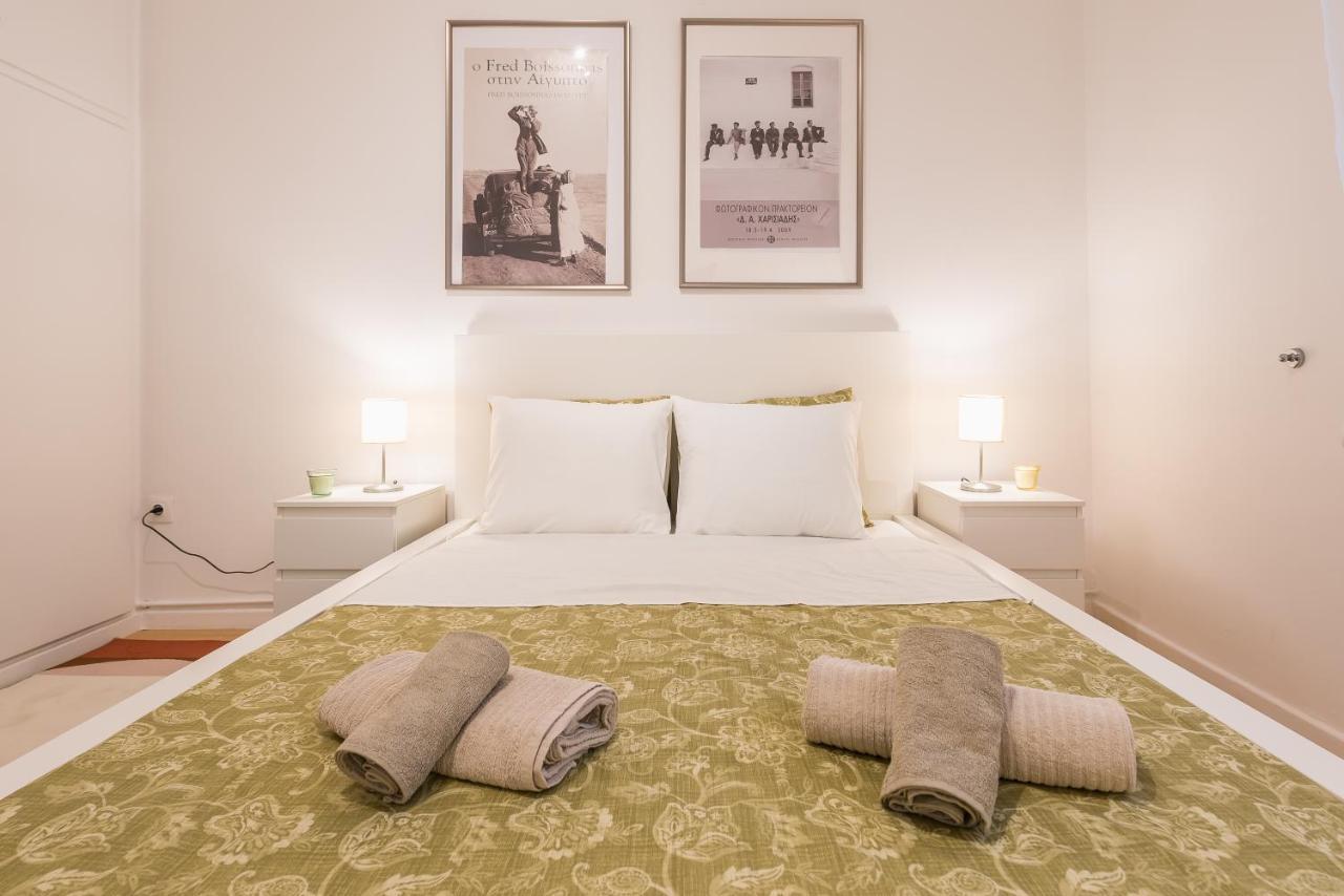Apartment At Megaro Mousikis St Semi Basement 1Bed 2 Pers Athens Luaran gambar