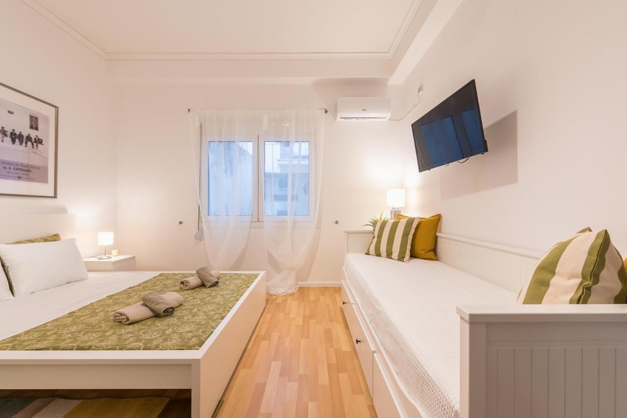 Apartment At Megaro Mousikis St Semi Basement 1Bed 2 Pers Athens Luaran gambar