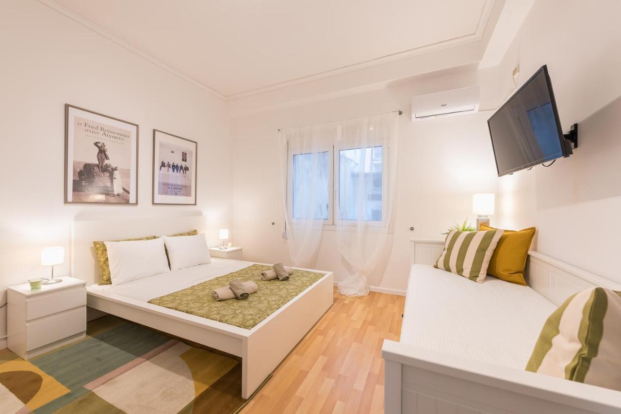 Apartment At Megaro Mousikis St Semi Basement 1Bed 2 Pers Athens Luaran gambar