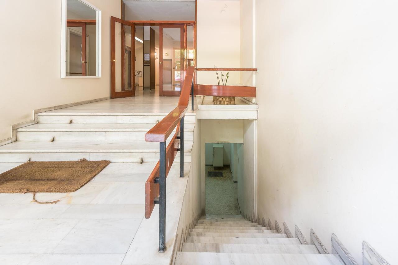 Apartment At Megaro Mousikis St Semi Basement 1Bed 2 Pers Athens Luaran gambar
